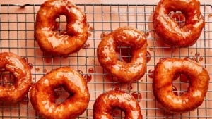 Mehr über den Artikel erfahren The Undisputed King: The Donut Shoppe